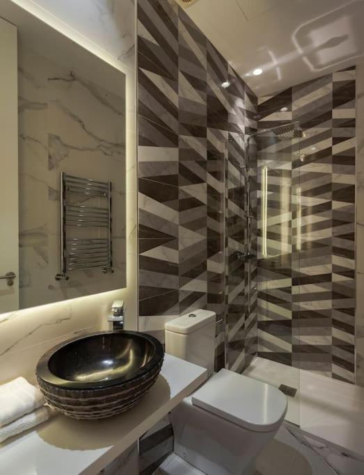 Apartamento Chamberi Ii Calle Hartzenbusch Madrid